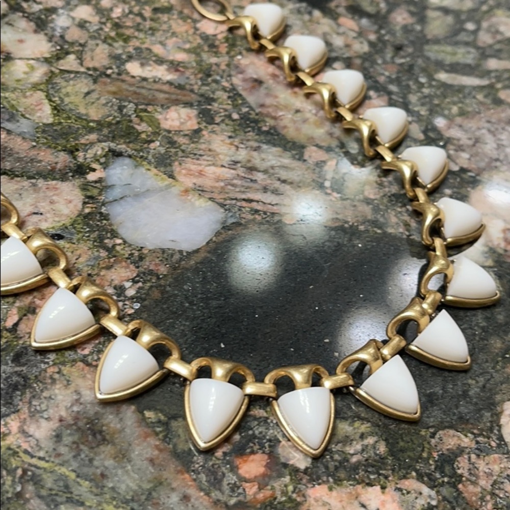 Stella & Dot White and Gold Necklace